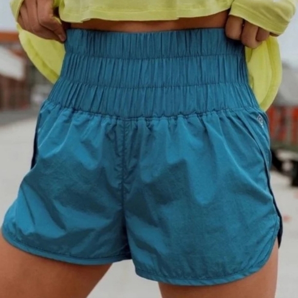 Free People Movement The Way Home Shorts•Size Medium•NWOT - Picture 5 of 5